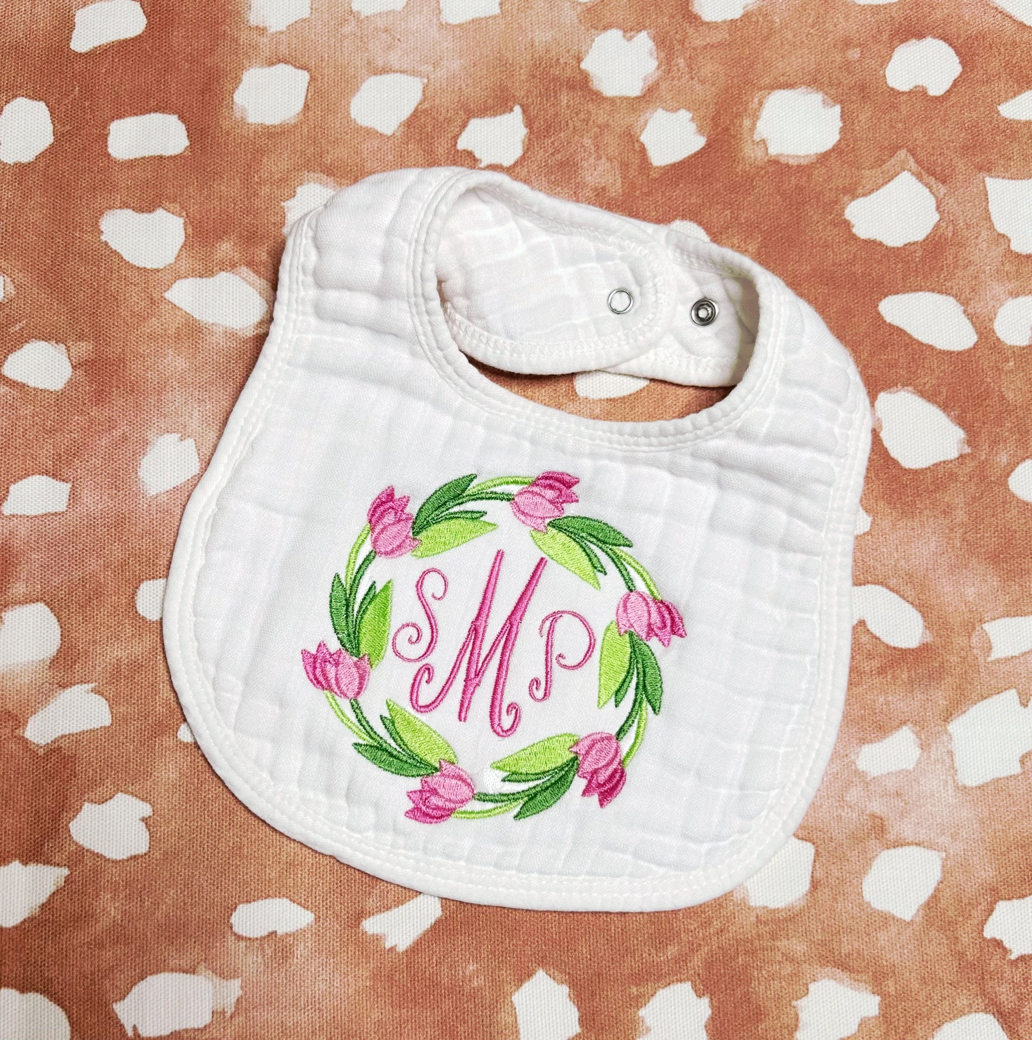 Sydney McLamb- White Muslin Bib