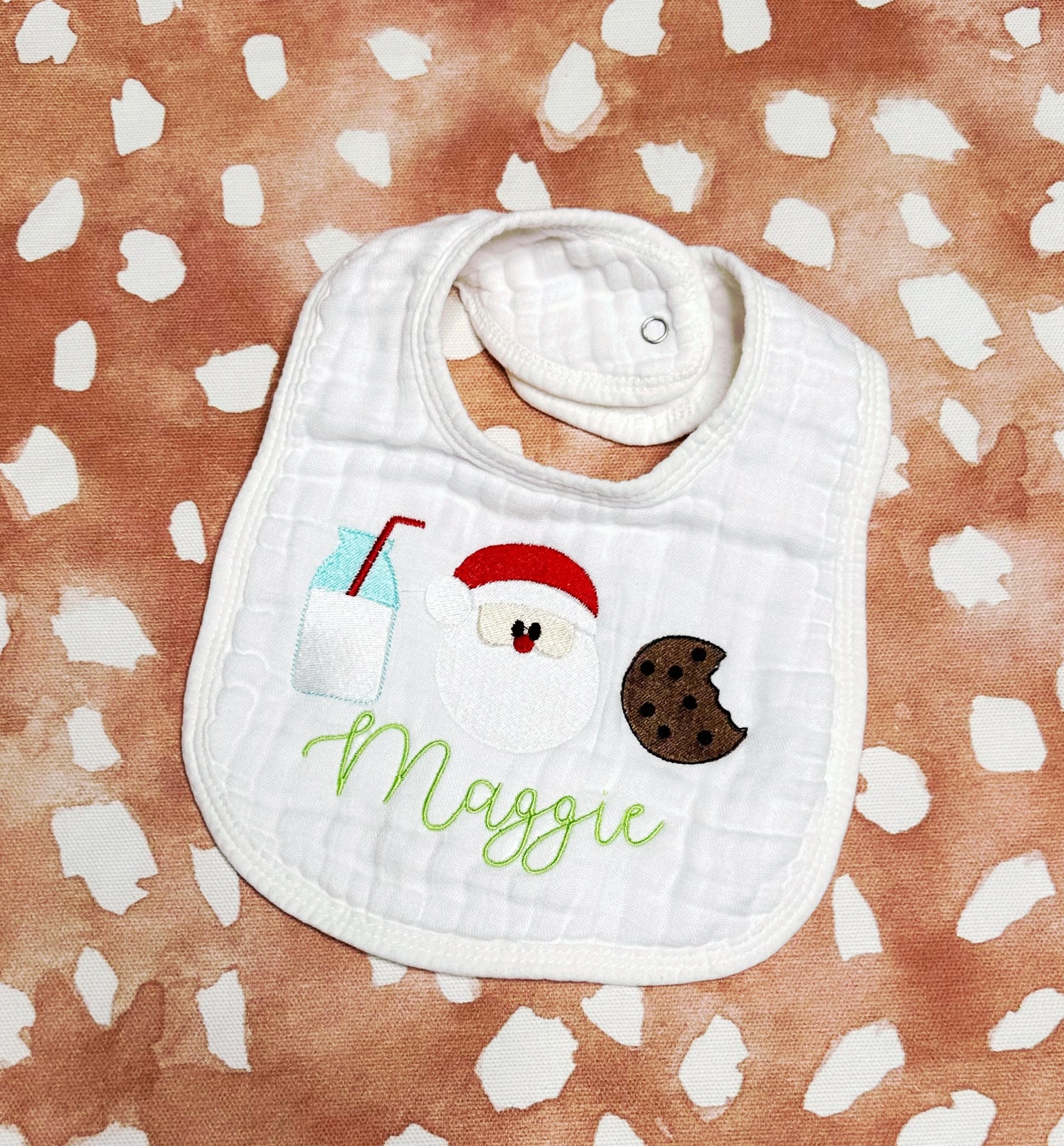 Logan Tart- White Muslin Bib